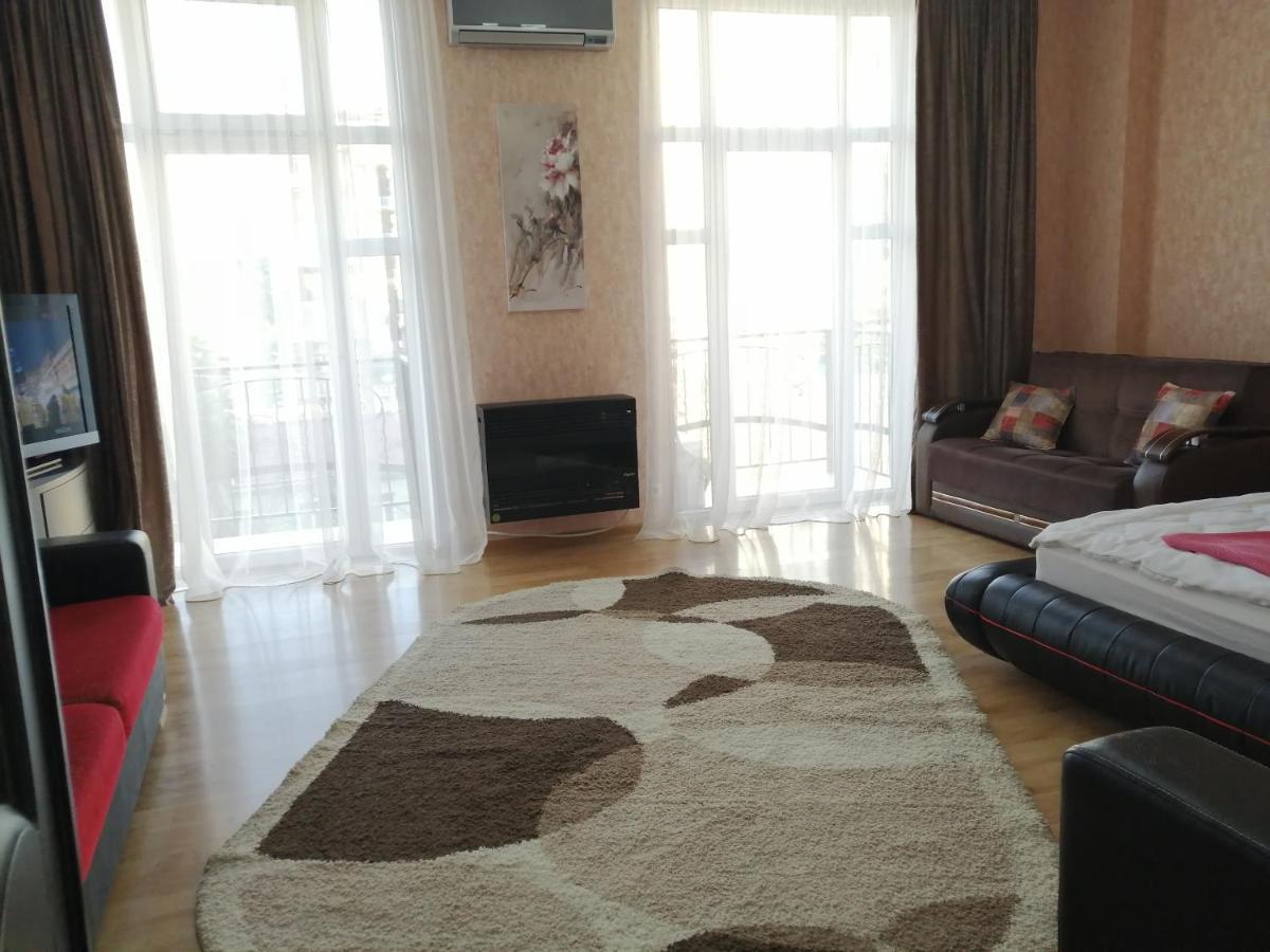 Apartments In The Historical Center Of Batumi, Near The Seaside Park Eksteriør bilde