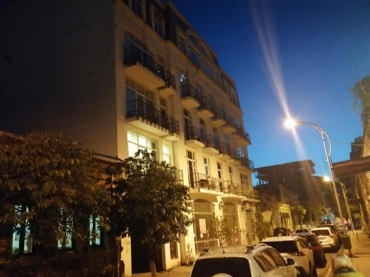 Apartments In The Historical Center Of Batumi, Near The Seaside Park Eksteriør bilde